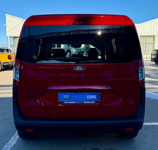 FORD Tourneo Courier 1.0 Ecoboost Titanium