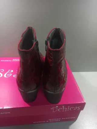 Botines charol rojo/granate