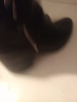 Botines negros mujer