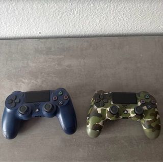 PS4 (Playstation 4) 500GB + 2 Mandos