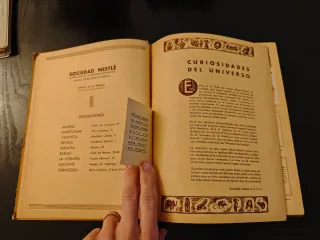 Álbum Cromos Curiosidades del Universo - Nestlé