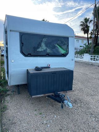 Caravana 750kg para restaurar