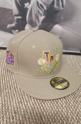 Gorra New Era 59Fifty LA Flores Beige Talla 7.1/4
