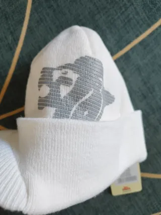 NUEVO!!Gorro Lonsdale Blanco Regalalo en Reyes!!