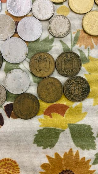 Lote de Monedas Antiguas Variadas
