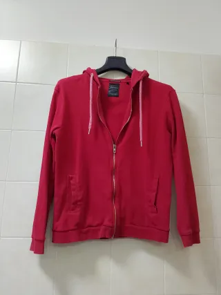 Felpa con cappuccio uomo