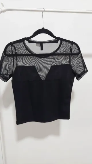 Top de malla negro