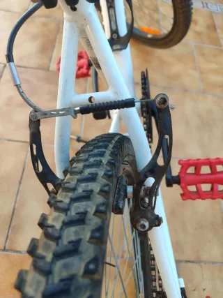 Bici Infantil Btwin Rockrider 300 24"