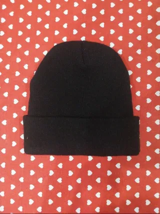 Gorro grupo BTS de color negro