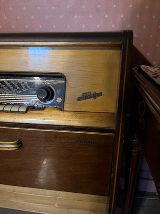 Radio Telefunken Intermezzo FA 1897 FM
