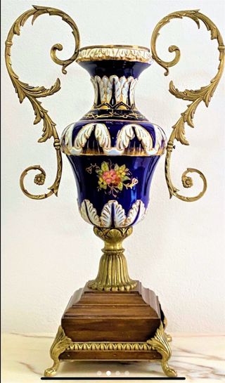 Antigüedad Bronce y Porcelana 53cm de alto