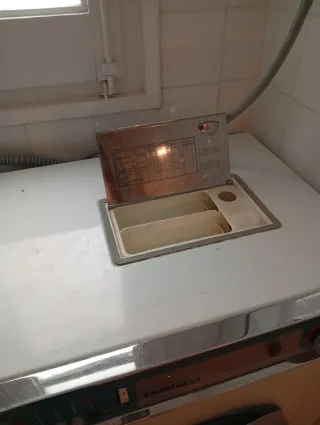 Lavadora Balay antigua