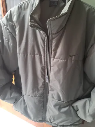 Chaqueta Nike Verde Oliva chico