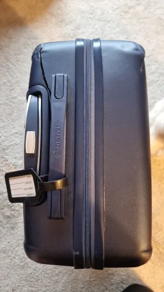 Maleta carry on de cabina marca Benzi azul