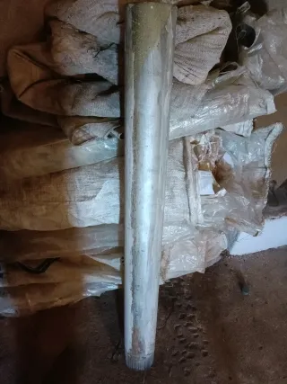 Estufa antigua de metal