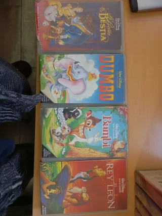 Lote de 16 Películas VHS Disney Clásicos Español