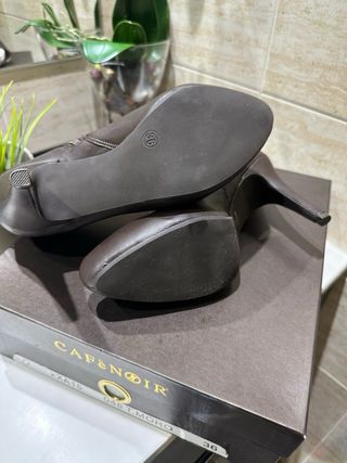 Botines Cafè Noir Marrones Talla 36 modelo xXA15