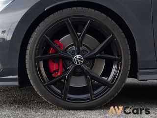 Volkswagen Golf GTI 245cv DSG 2023