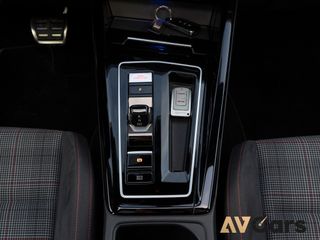 Volkswagen Golf GTI 245cv DSG 2023