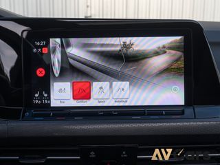 Volkswagen Golf GTI 245cv DSG 2023