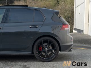 Volkswagen Golf GTI 245cv DSG 2023