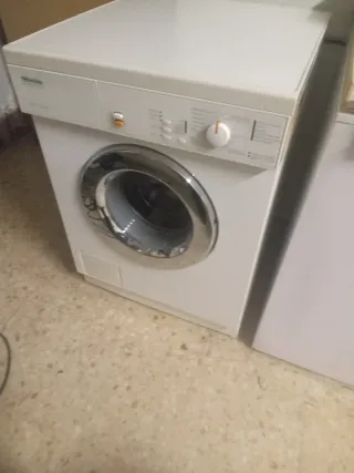 Lavadora Miele Blanca Frontal