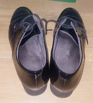 Zapatos charol Pitillos cordones talla 40