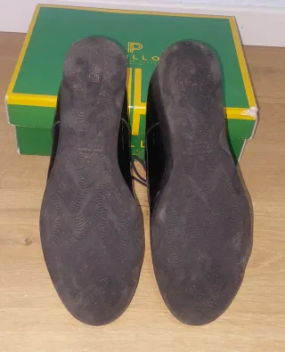 Zapatos charol Pitillos cordones talla 40