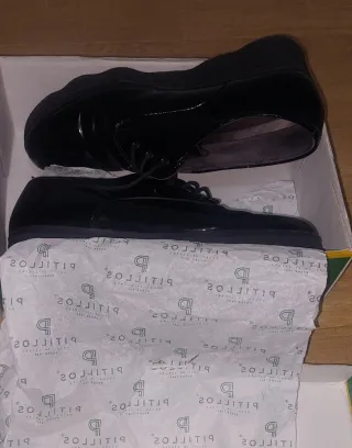 Zapatos charol Pitillos cordones talla 40