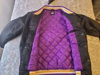 Chaqueta NBA Lakers Primark