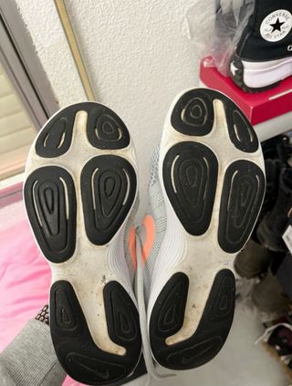 Tenis Nike Gris y Rosa