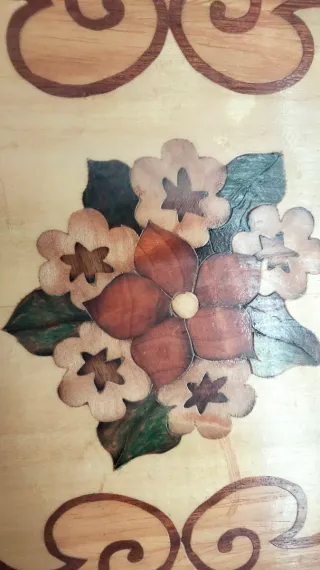 Vassoio in legno Intarsio vintage