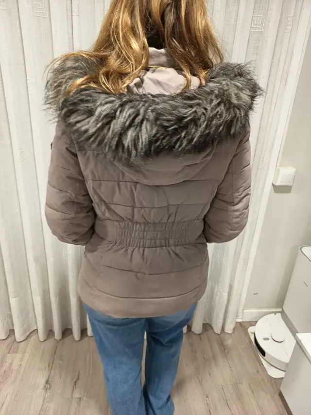 Abrigo DKNY Beige Talla M