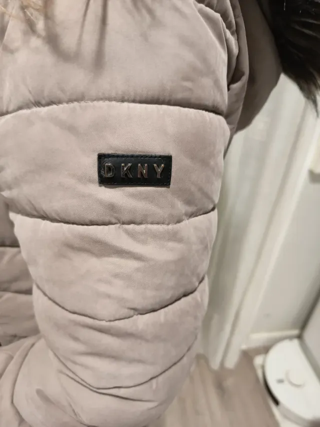 Abrigo DKNY Beige Talla M