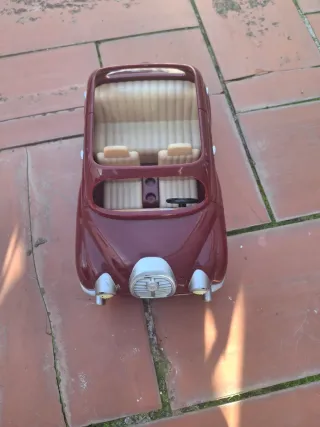 Camión hormigonera de juguete naranja