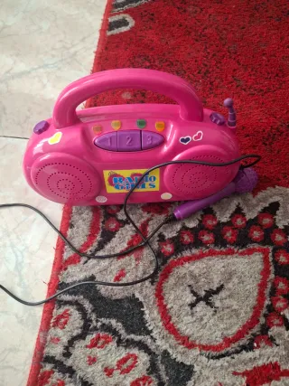 Camión hormigonera de juguete naranja