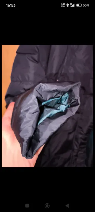 Abrigo Peuterey negro plumífero