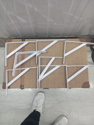 Escuadras para estanterías (jute/metal)