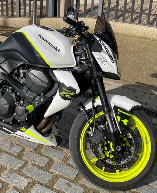 Kawasaki Z750 ABS