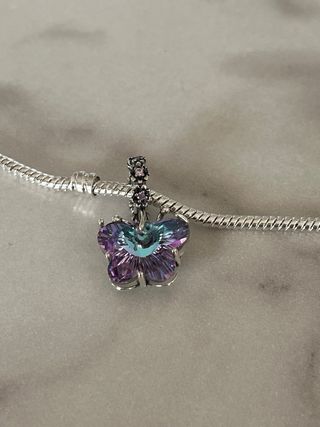 Charm Mariposa. Plata. NUEVO