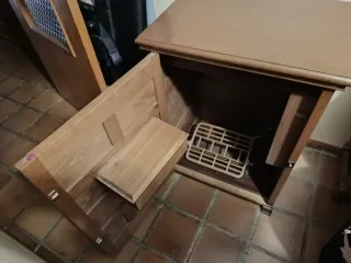 2 Máquinasde coser Sigma antigua con mueble