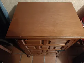 2 Máquinasde coser Sigma antigua con mueble