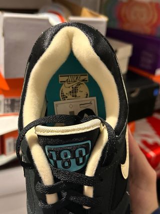 Nike Air Max 180 Negras Talla 43