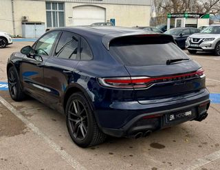 PORSCHE Macan T