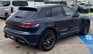 PORSCHE Macan T