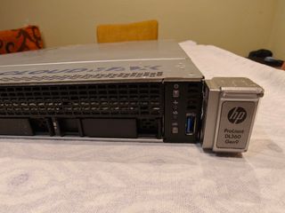 Servidor HPE ProLiant DL360 G9 8SFF 1U