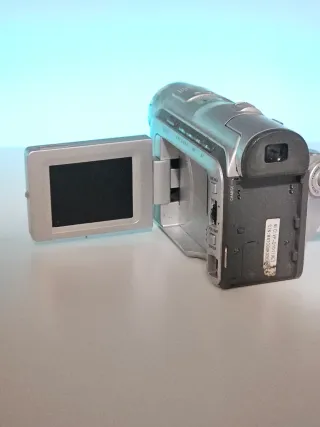 Samsung Digital Camcorder VP-D101