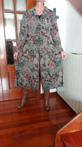 Conjunto falda pantalón y torera estampado floral