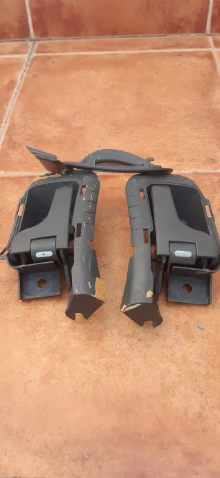 Manetas Mercedes Vito 638 Interior Derecha