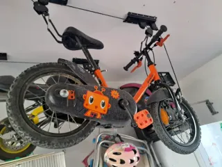 Bicicleta infantil naranja